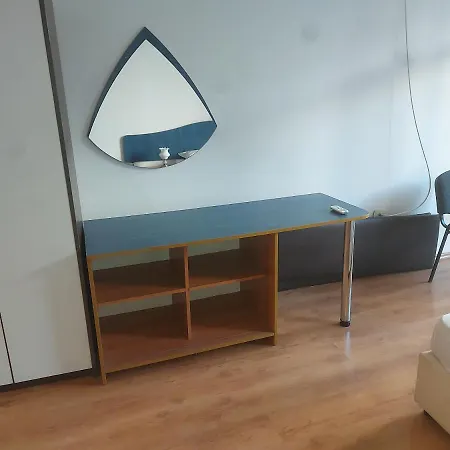 And 1bedroom - Economy Apartment
