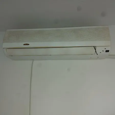 And 1bedroom - Economy Apartment *