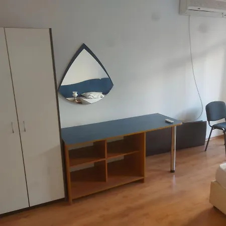 Apartment And 1bedroom - Economy Burgas